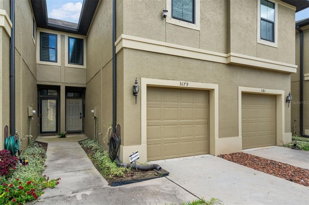 5179 Bay Isle Circle - Photo 0