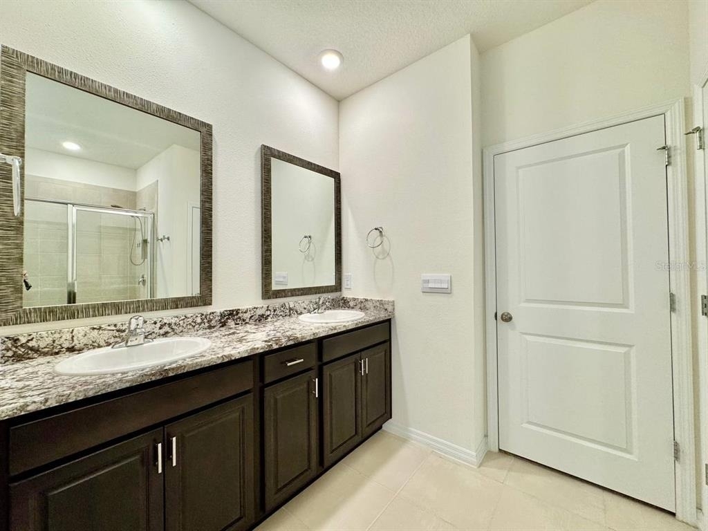 12544 Shining Willow Street - Photo 32