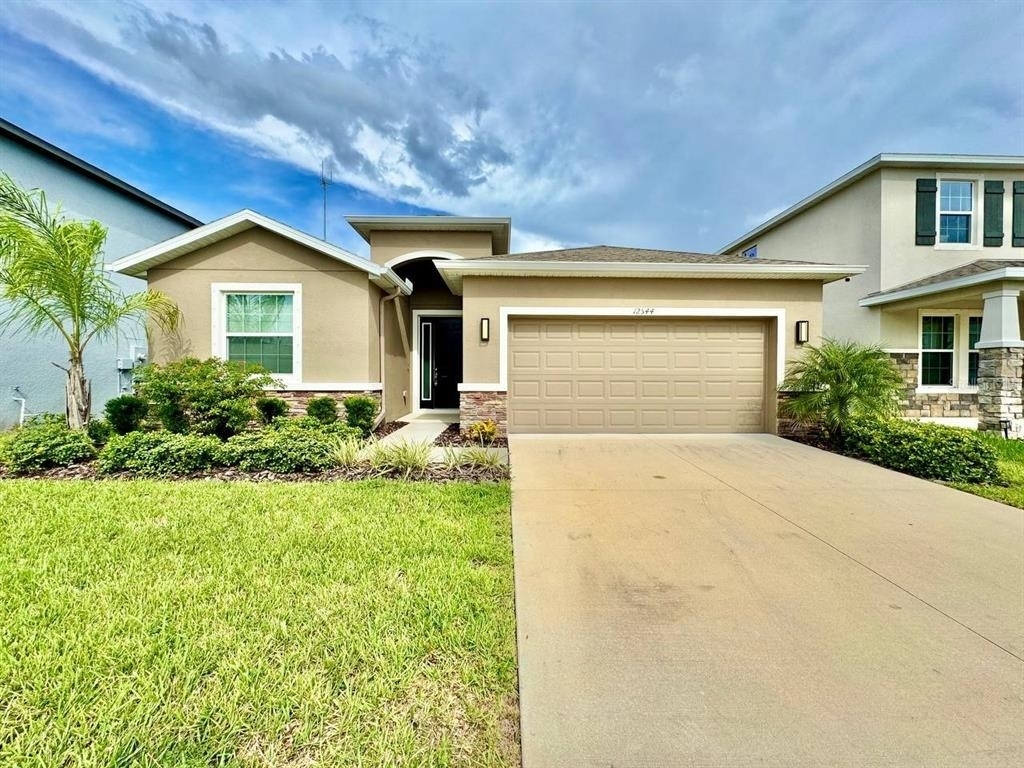 12544 Shining Willow Street - Photo 1