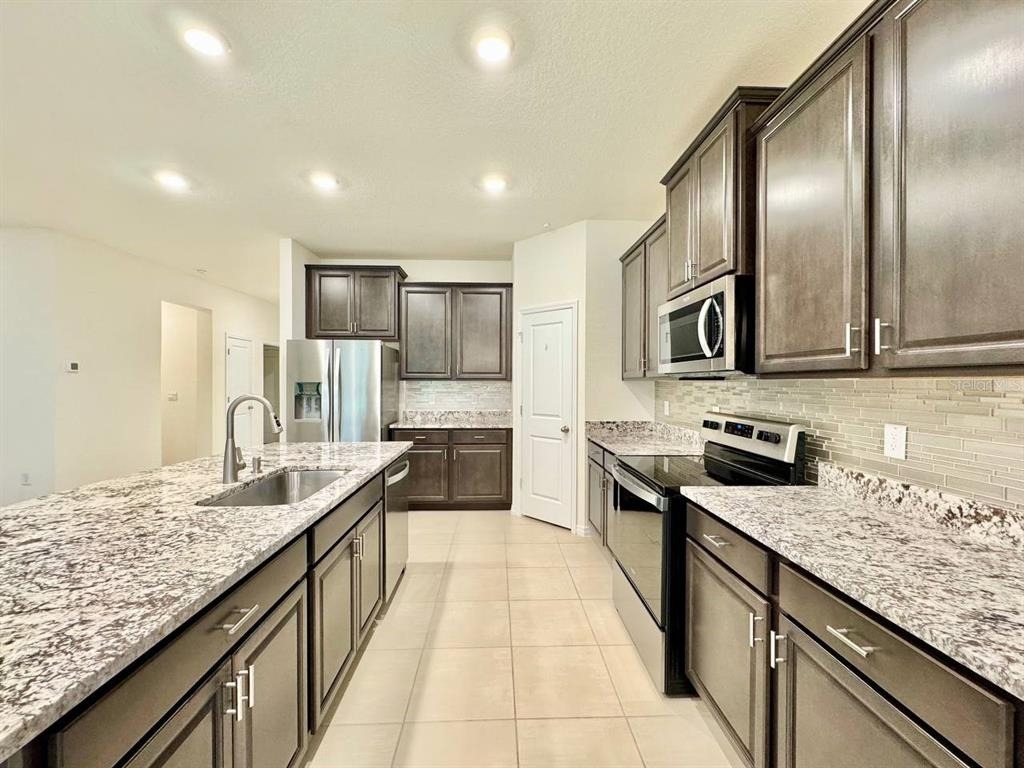 12544 Shining Willow Street - Photo 23