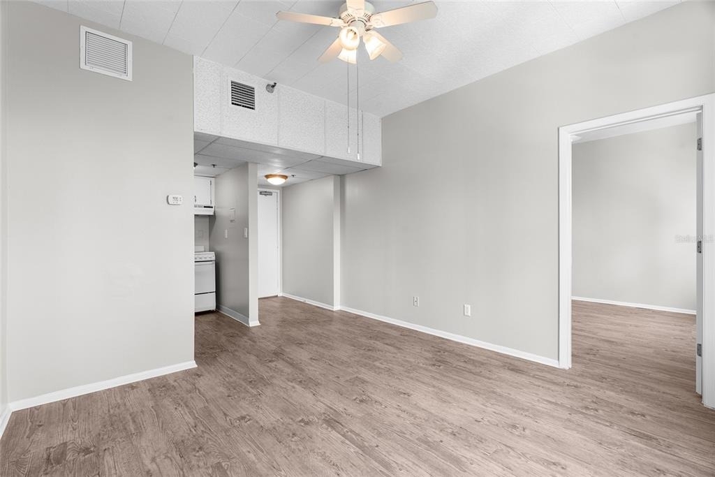 411 1st Avenue N - Photo 9