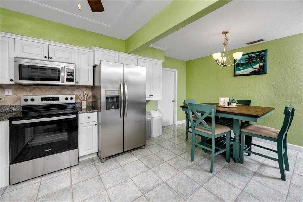 11215 3rd Street E - Photo 5