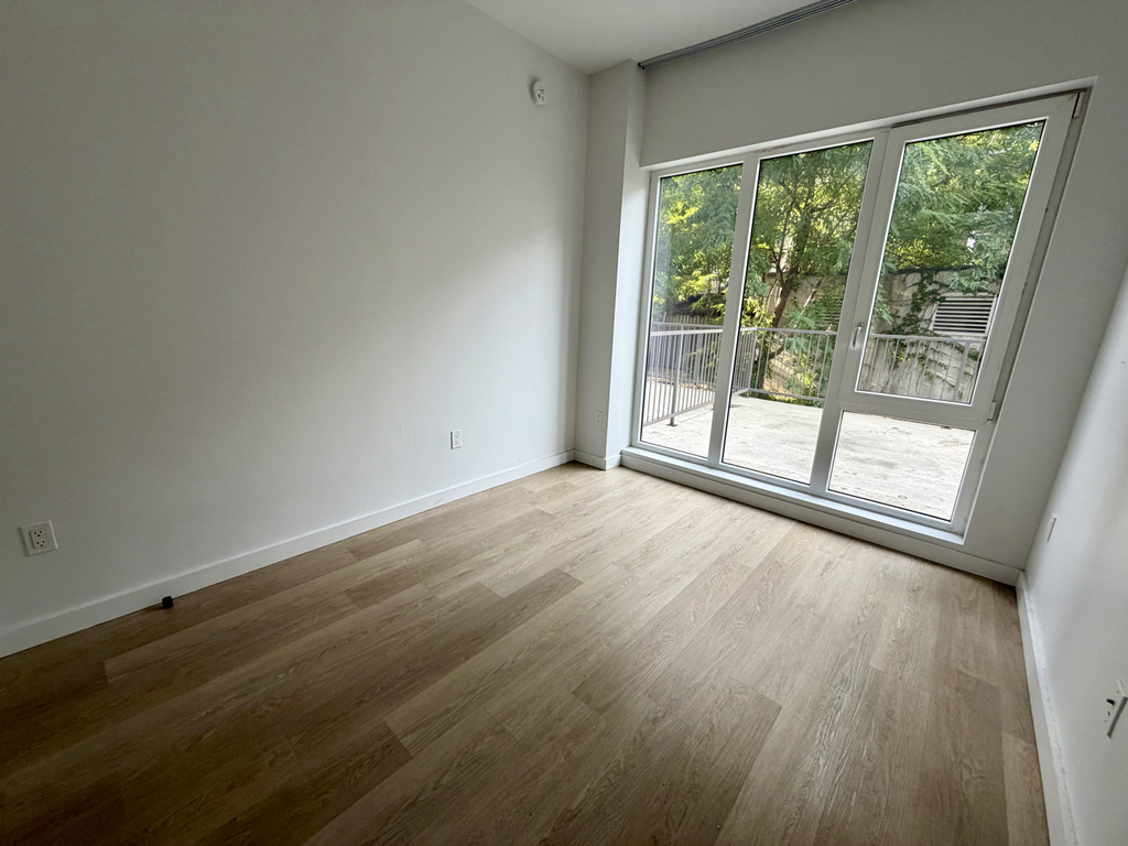 1615 Cedar Street - Photo 5