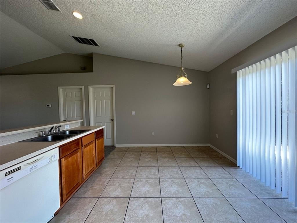 625 Llama Drive - Photo 9