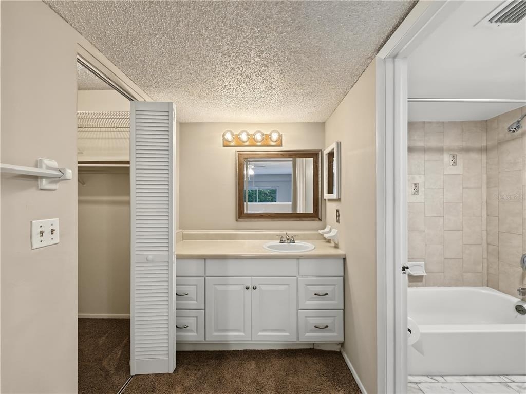 566 Orange Drive - Photo 14