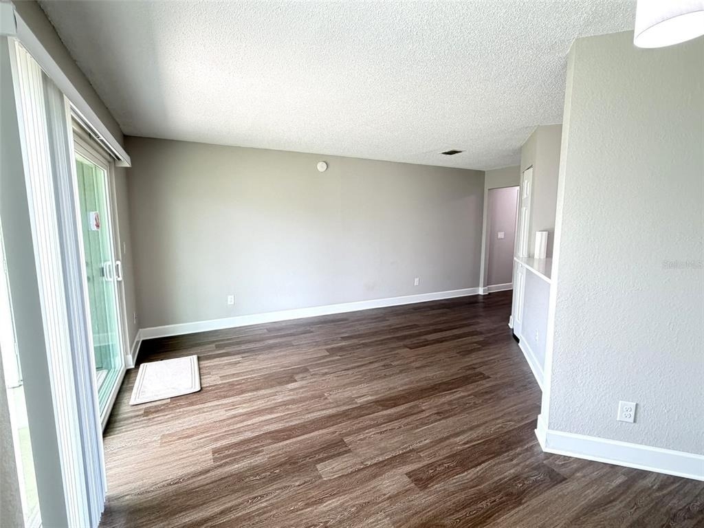 2524 Woodgate Boulevard - Photo 5