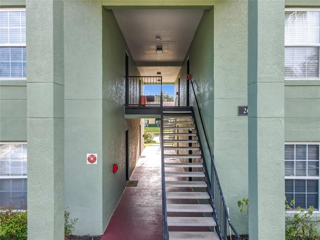 2065 Dixie Belle Drive - Photo 2