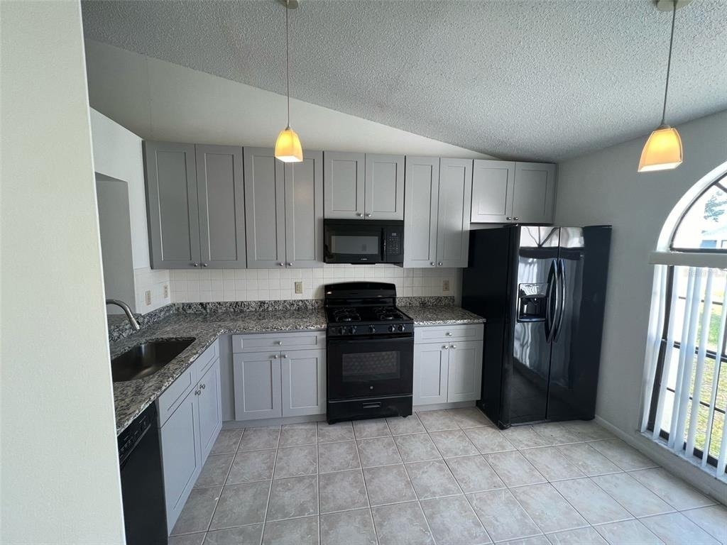 3160 Smoke Signal Circle - Photo 4