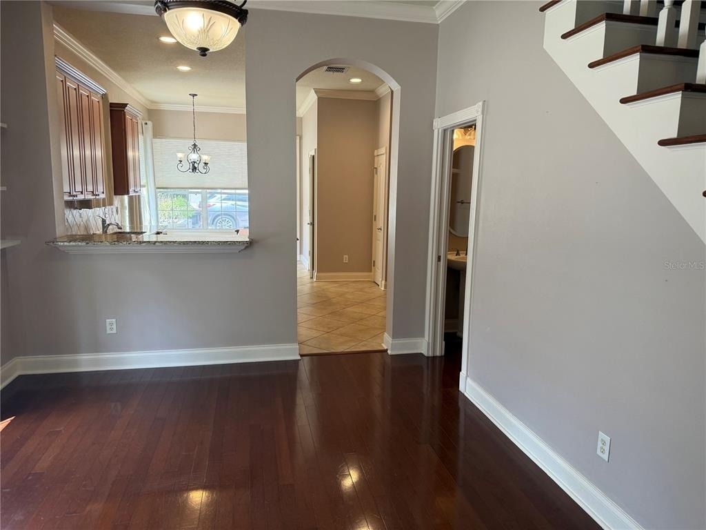 2821 E Central Boulevard - Photo 4
