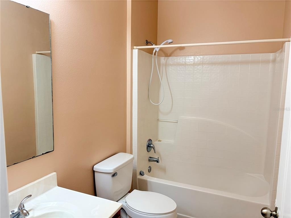 619 Kermarah Avenue - Photo 8