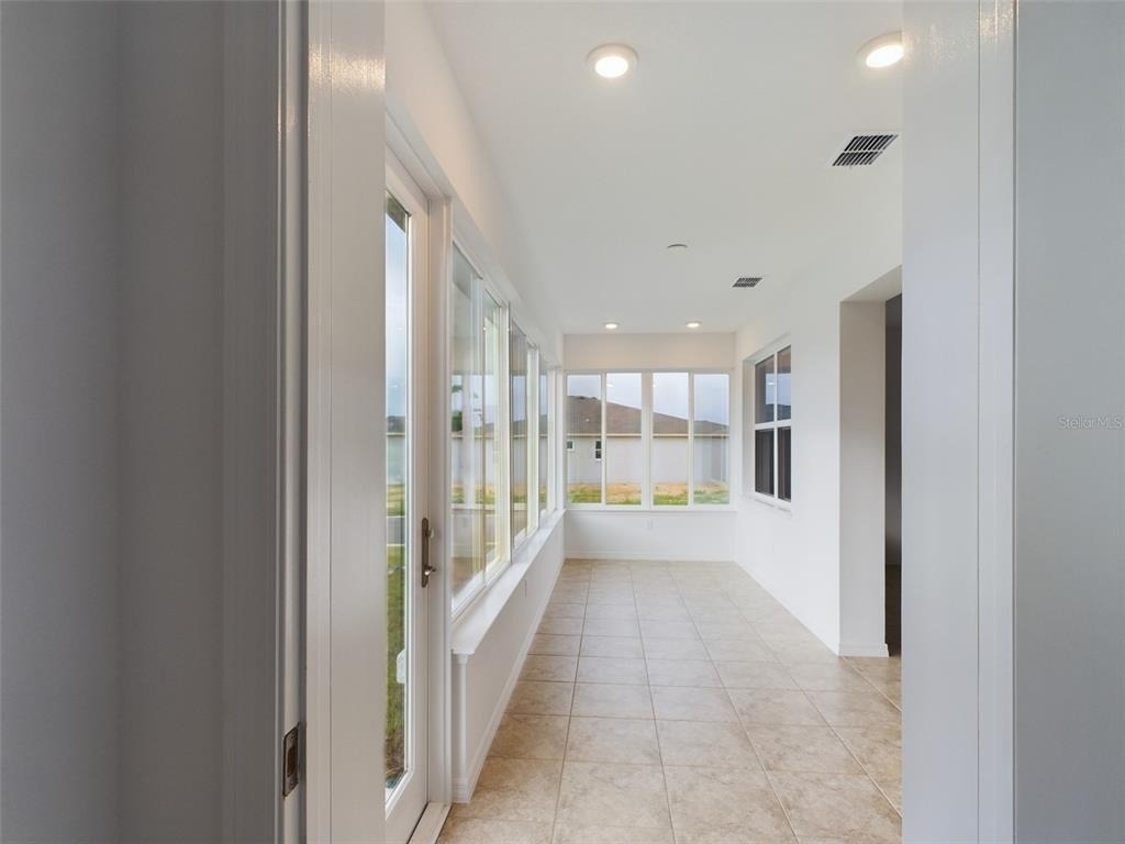 7707 Sw 58th Place - Photo 24