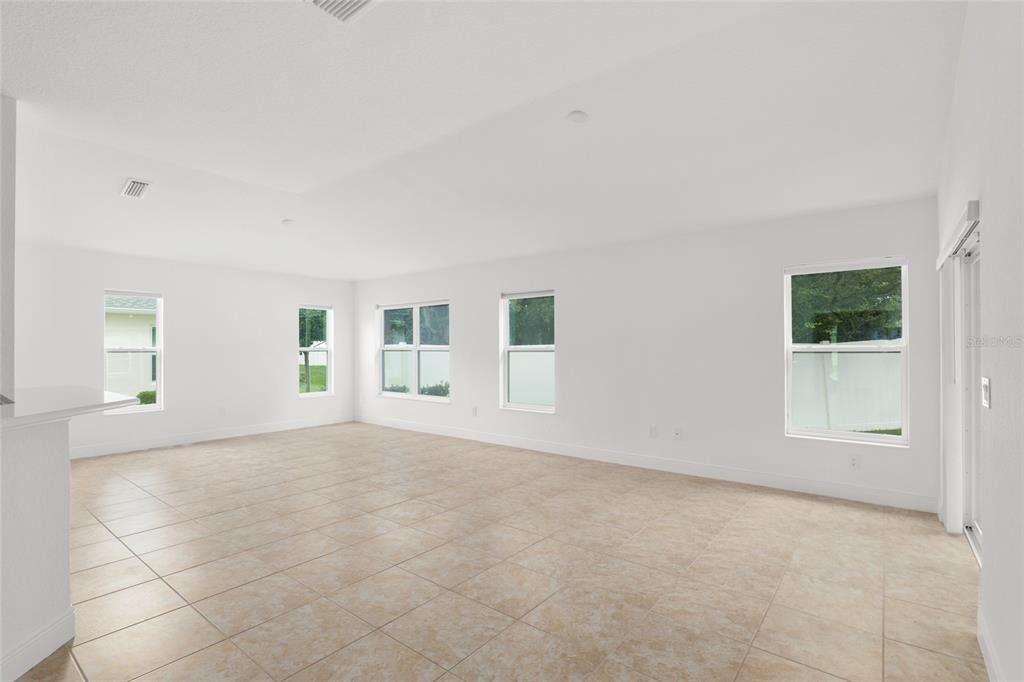 10397 Silver Maple Avenue - Photo 6
