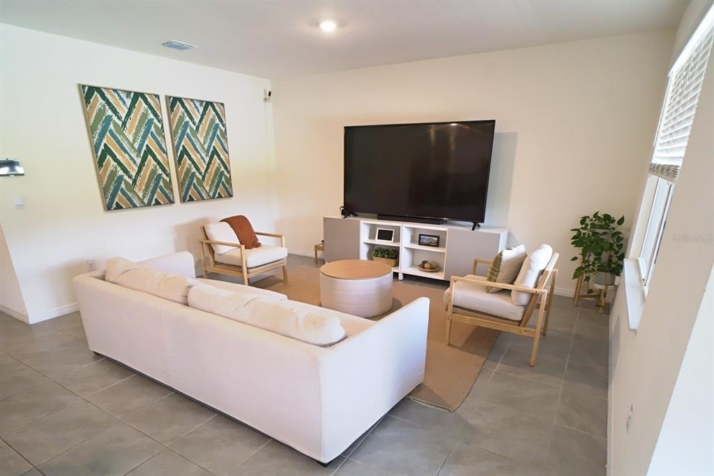 5667 Anders Way - Photo 2