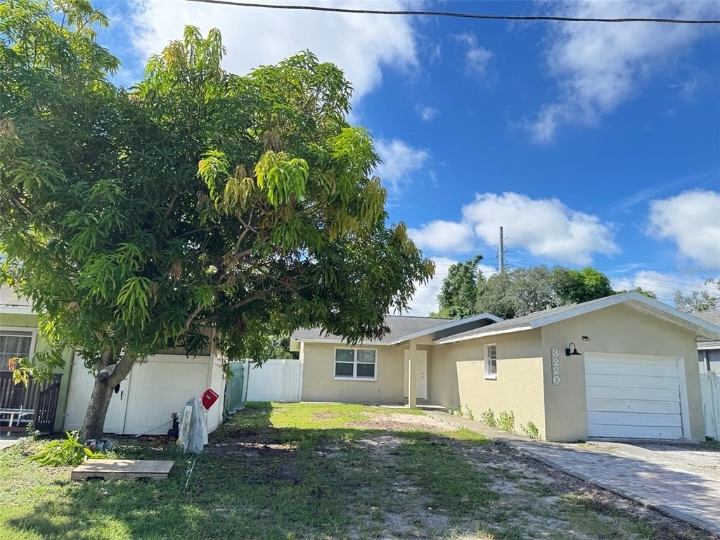 3218 68th Avenue N - Photo 0