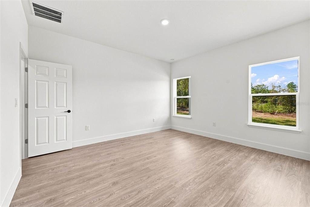 143 W Gondolier Place - Photo 37
