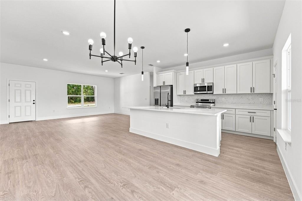 143 W Gondolier Place - Photo 17