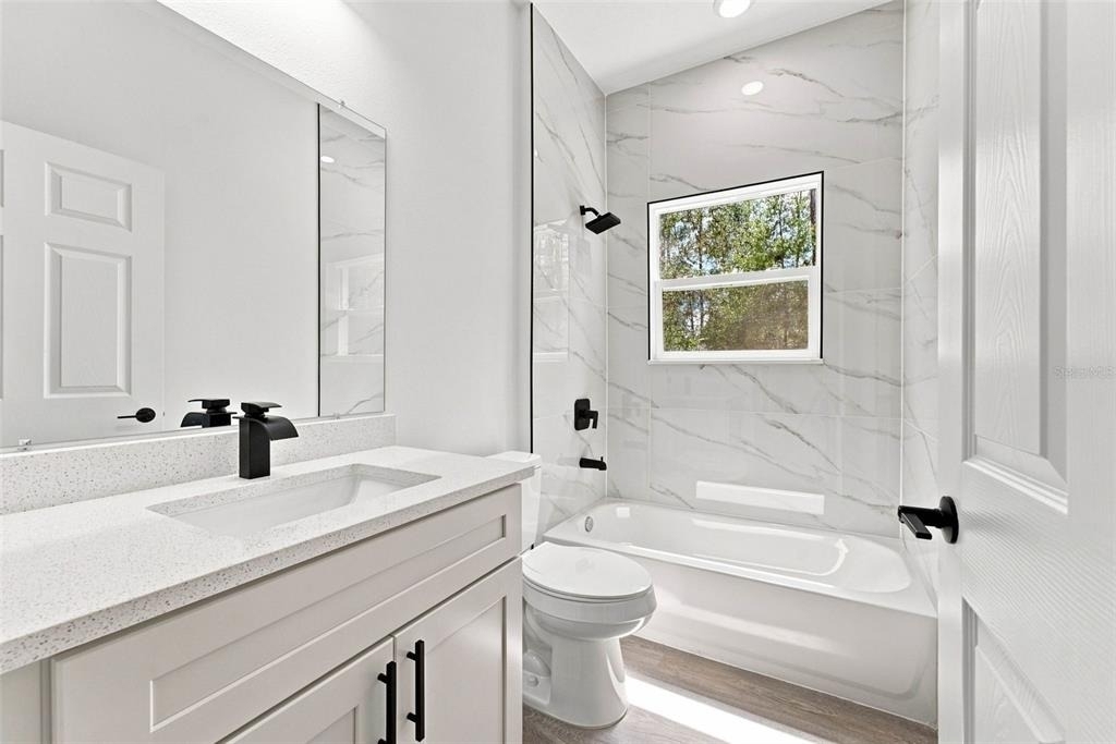 143 W Gondolier Place - Photo 24