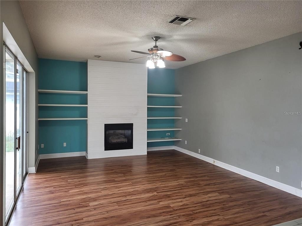 1188 Foxforrest Circle - Photo 4