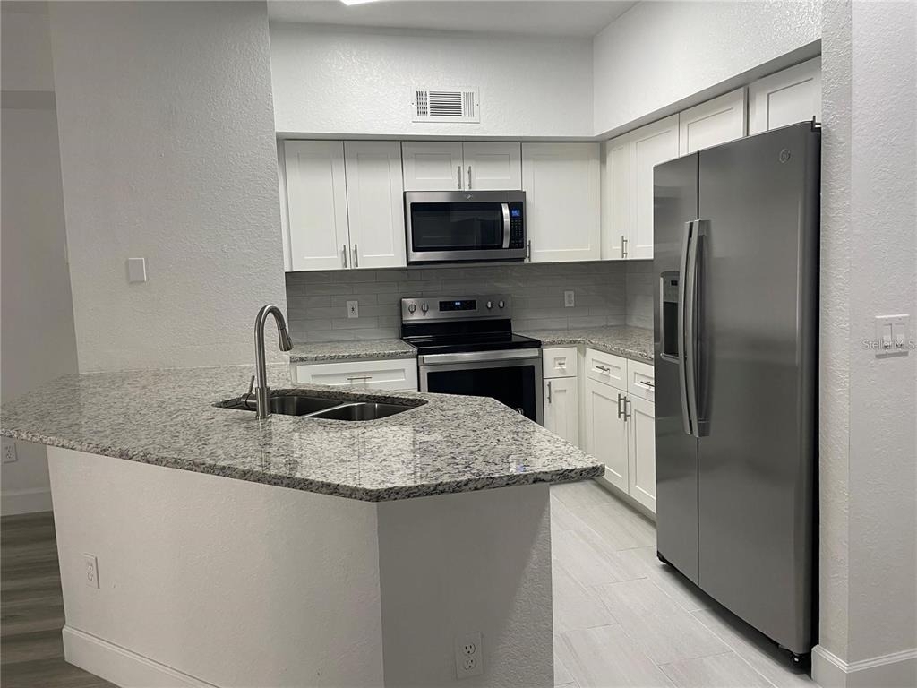 822 Camargo Way - Photo 8