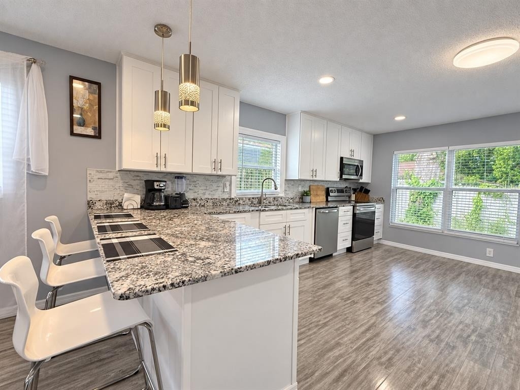 4440 Bleasdale Avenue - Photo 5