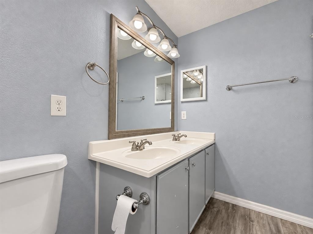 4440 Bleasdale Avenue - Photo 9