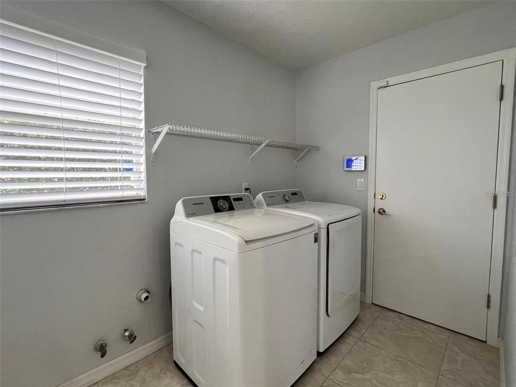 1831 Abbots Hill Drive - Photo 11