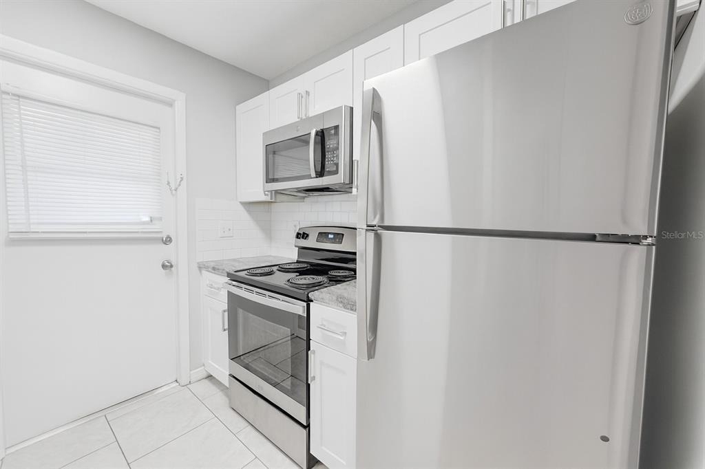 5407 Hansel Avenue - Photo 8