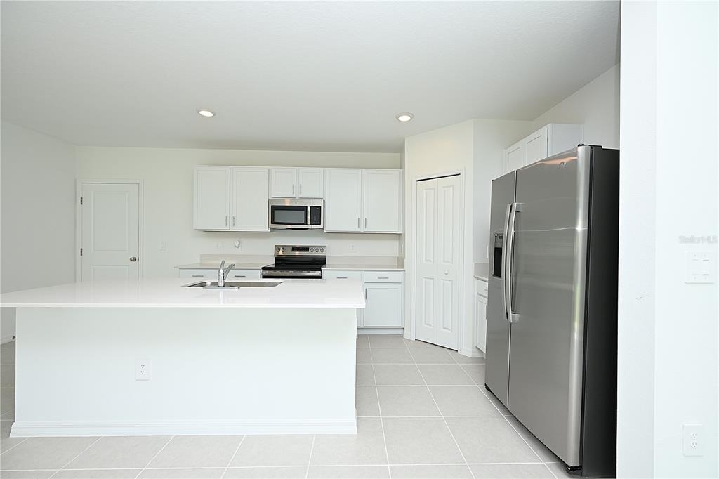 7847 Abagail Drive - Photo 4