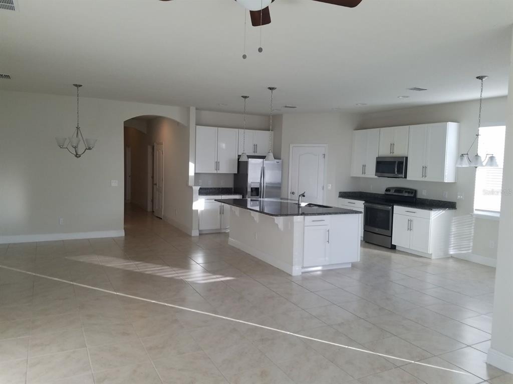 14638 Trapper  Rd - Photo 5