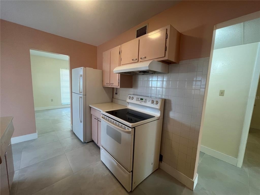 21923 Buxton Avenue - Photo 6