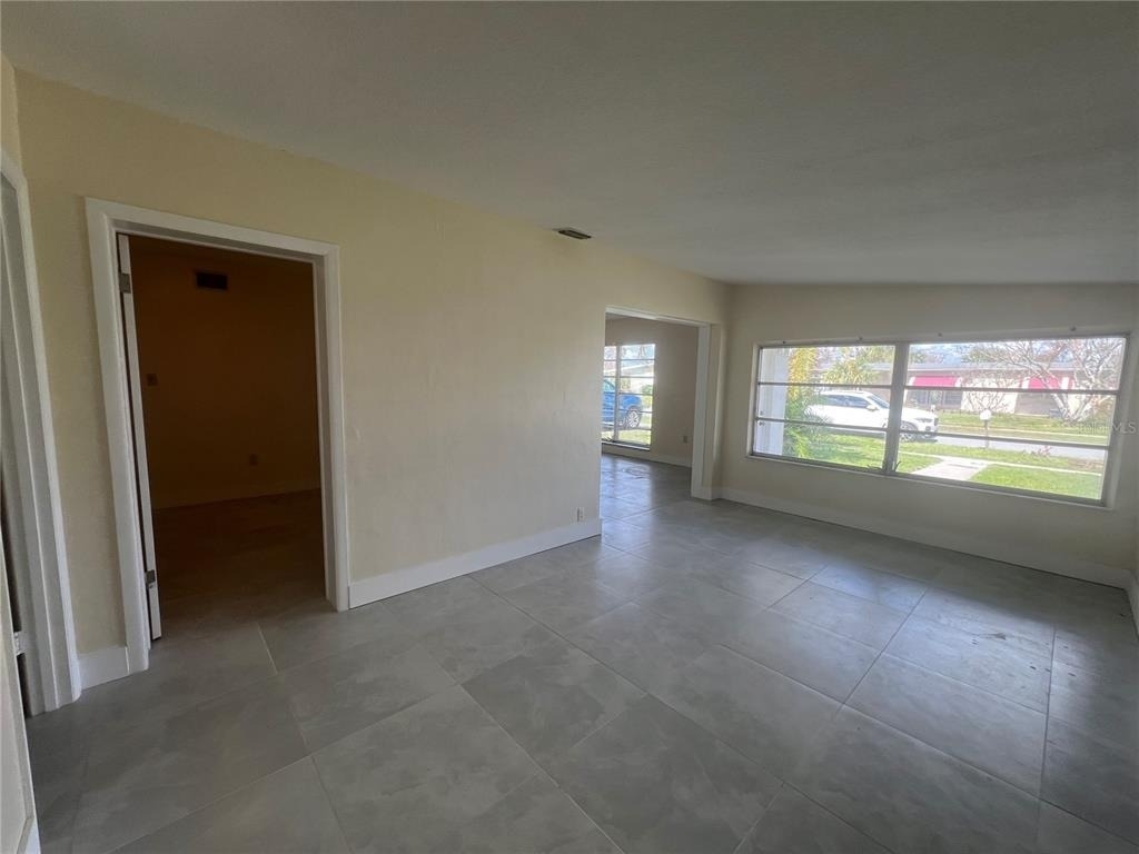 21923 Buxton Avenue - Photo 12