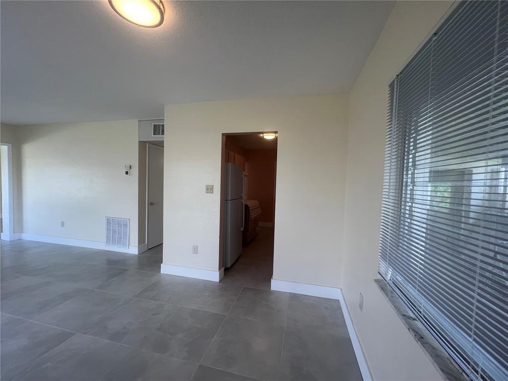21923 Buxton Avenue - Photo 9