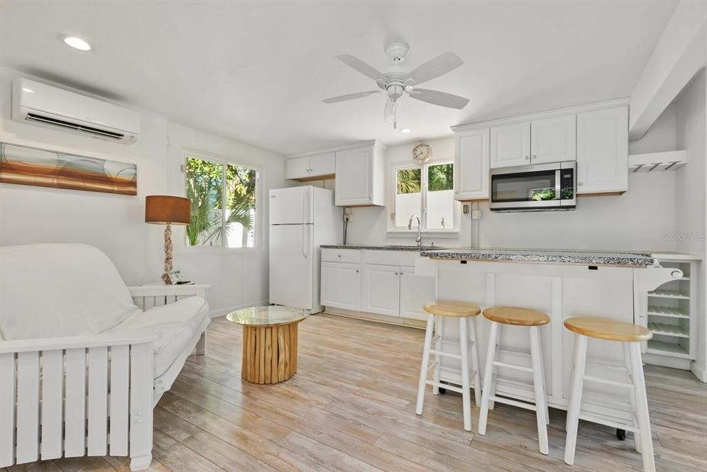 651 Avenida Del Norte - Photo 3