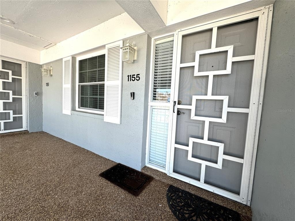 1155 Edgewater Circle - Photo 3