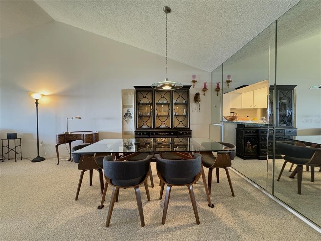 1155 Edgewater Circle - Photo 9