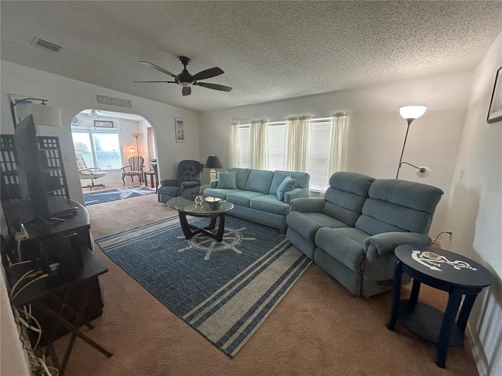145 Begonia Terrace - Photo 8