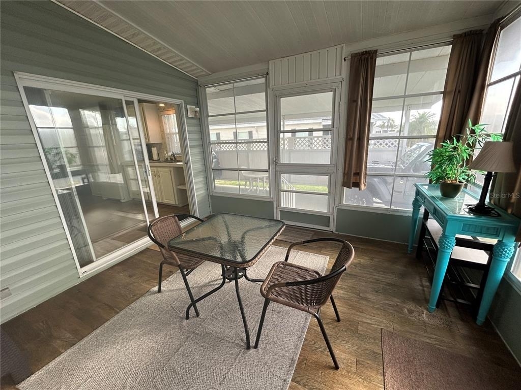 145 Begonia Terrace - Photo 20