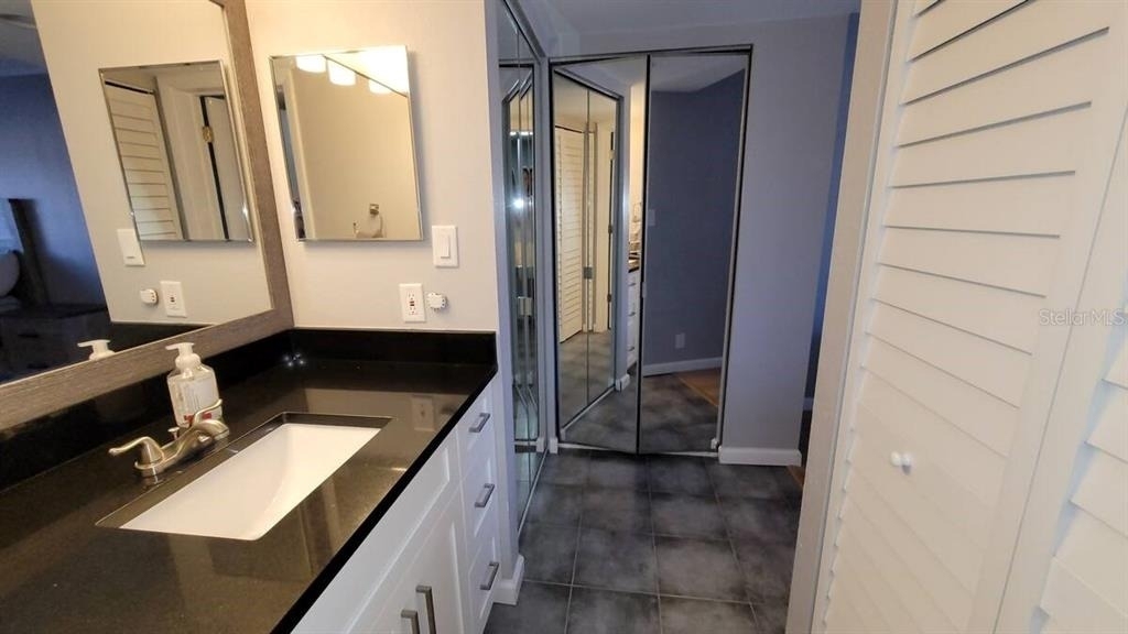 19505 Quesada Avenue - Photo 8