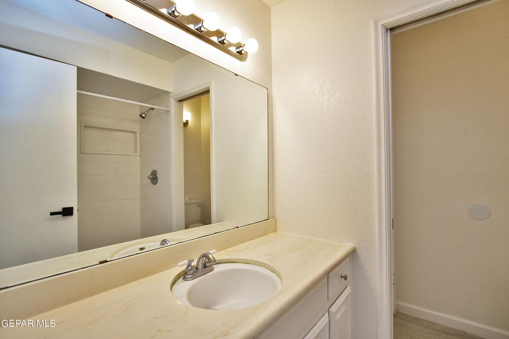 6201 Escondido Drive - Photo 26