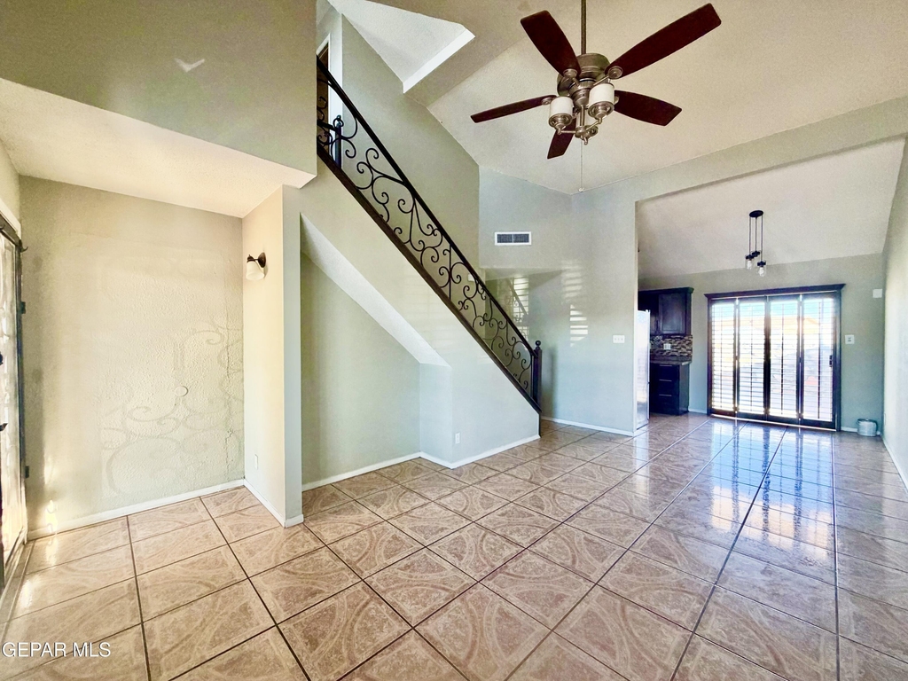 9150 Bur Oak Circle - Photo 2