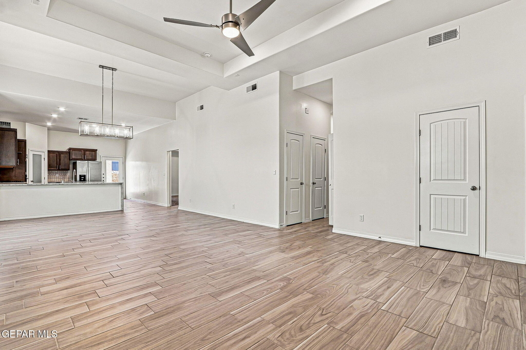 13253 Coldham Street - Photo 9