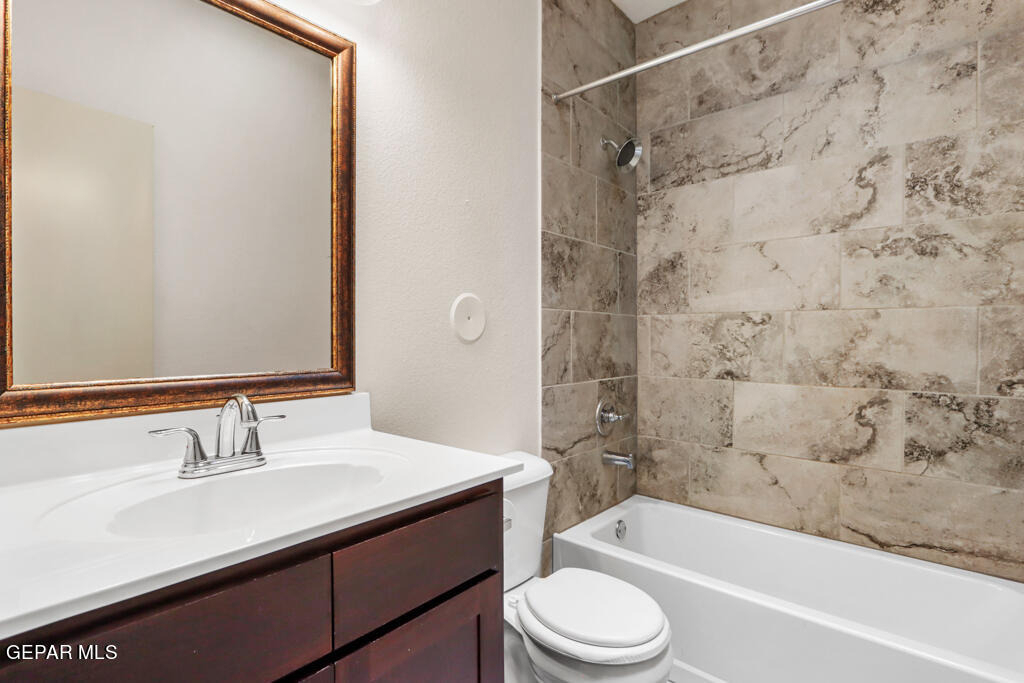 11648 Flor Freesia Drive - Photo 33