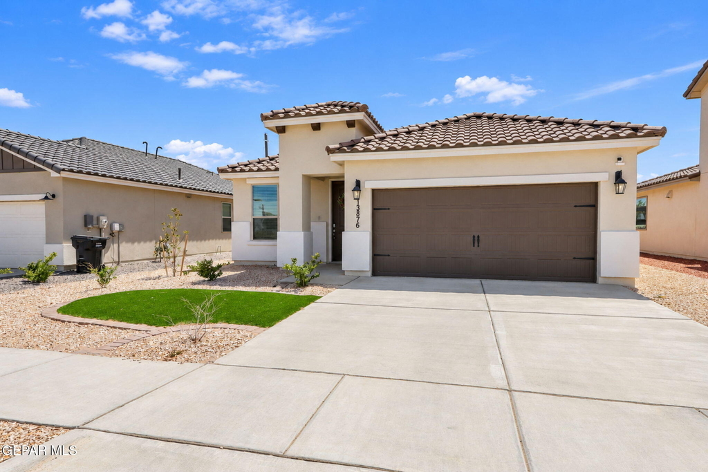 13876 Loreina Luz Avenue - Photo 2
