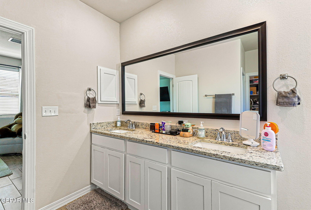 13876 Loreina Luz Avenue - Photo 32