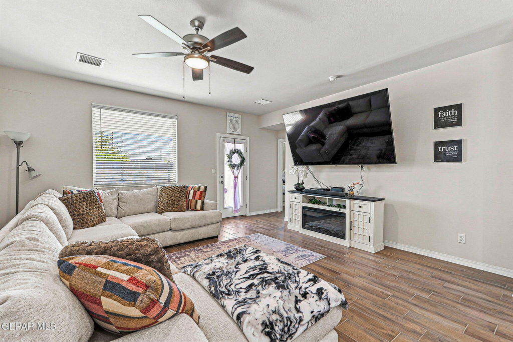 13876 Loreina Luz Avenue - Photo 12