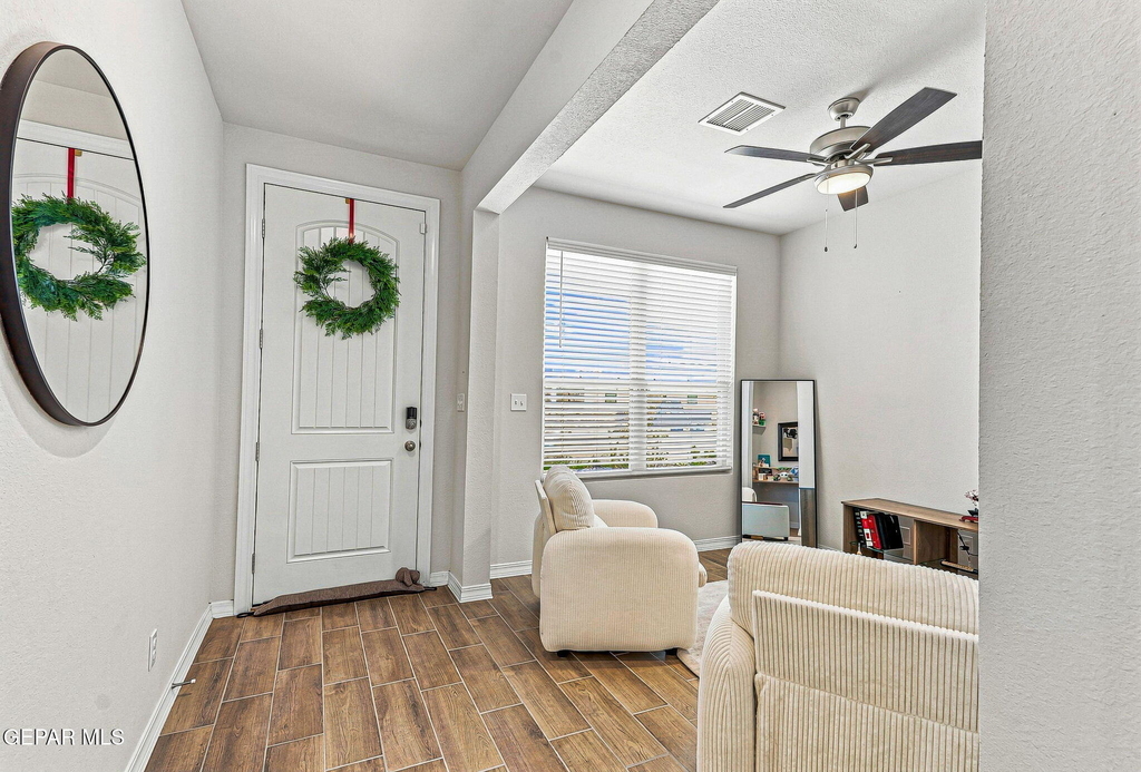 13876 Loreina Luz Avenue - Photo 4