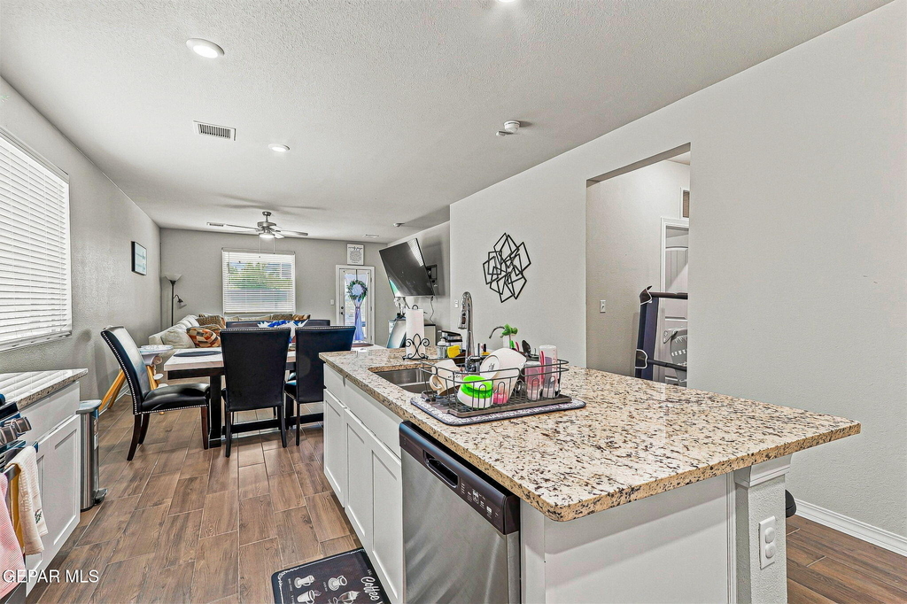 13876 Loreina Luz Avenue - Photo 18