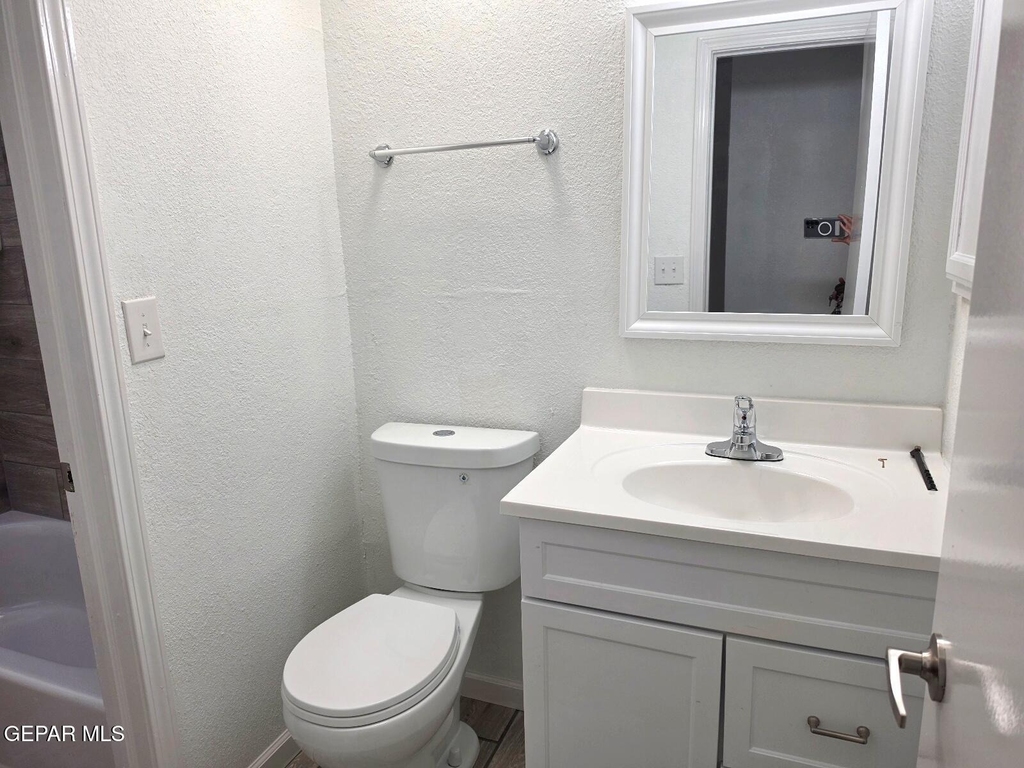 944 Montera Road - Photo 13