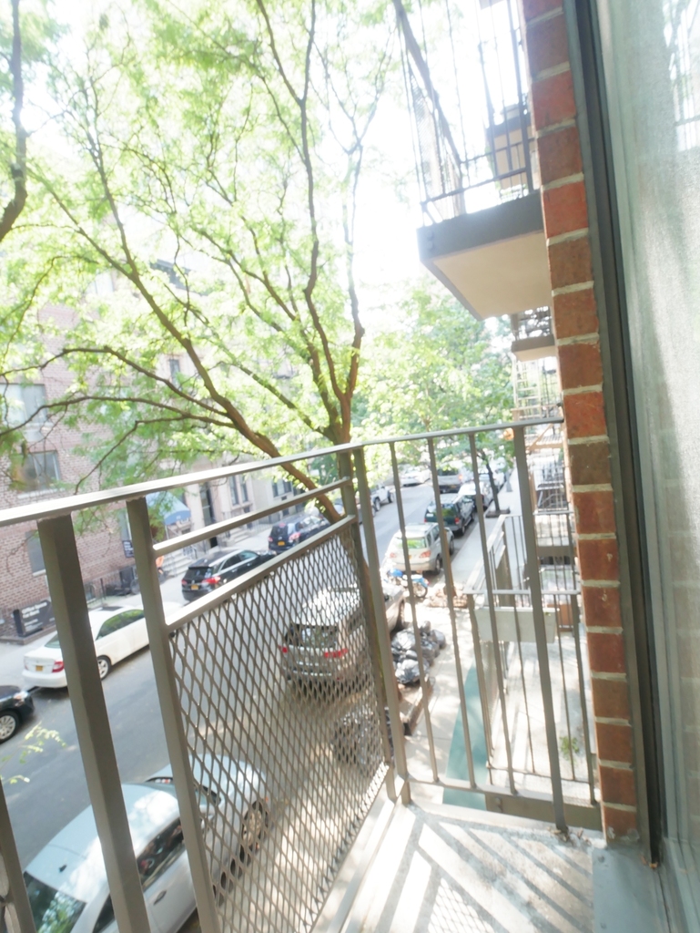 317 East 85th Street - Photo 10
