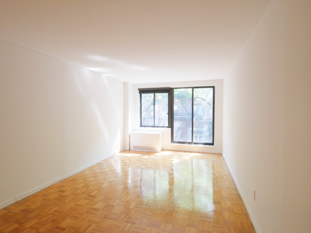 317 East 85th Street - Photo 2